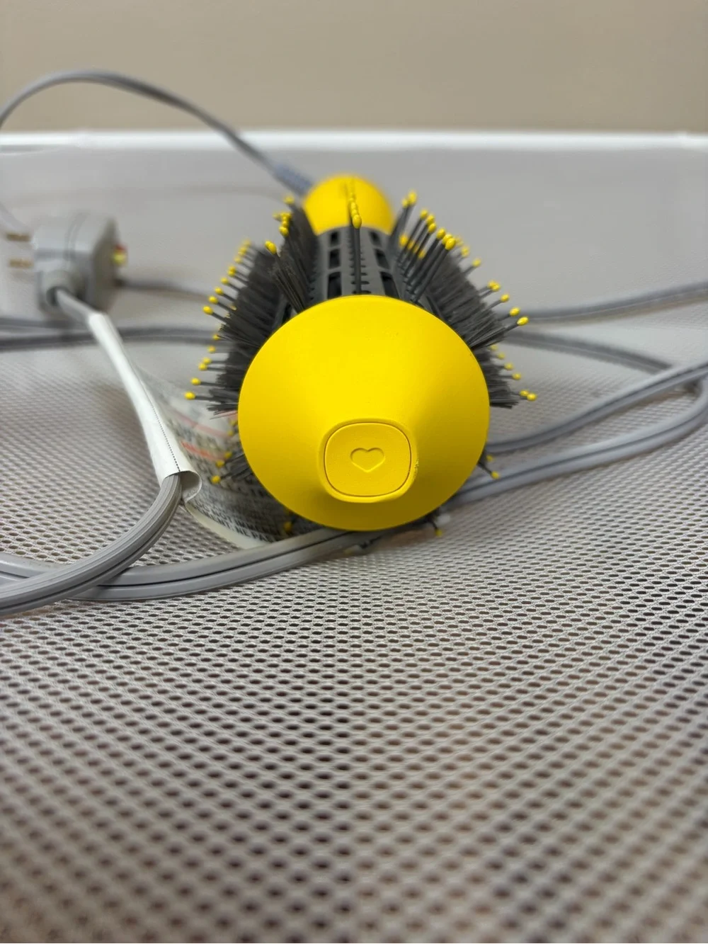 Drybar The Double Shot Oval Blow-Dryer Brush | Yellow Hot Hair Styler Tool EUC